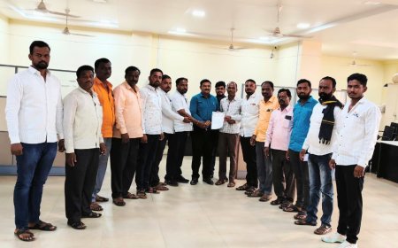 इंदापूरच्या सरडेवाडीत सर्व राजकीय पक्षांच्या आजी माजी नेत्यांसह पुढार्‍यांना गावात प्रवेश बंदी