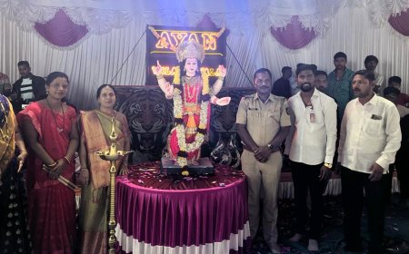 इंदापूरात शिवशंभो प्रतिष्ठान कडून भव्य दांडीया महोत्सव