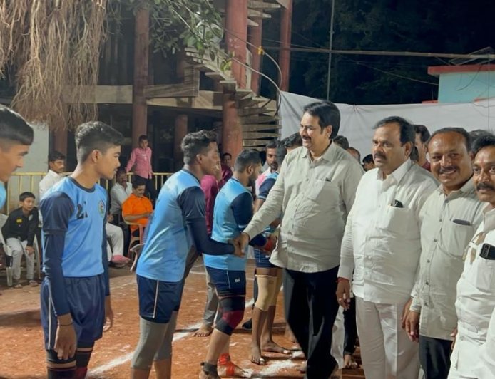 इंदापूरातील तावशीत पार पडली भाजपा किसान मोर्चा आयोजित नमो प्रतियोगिता कबड्डी स्पर्धा, हर्षवर्धन पाटील यांच्या हस्ते झाले उद्घाटन