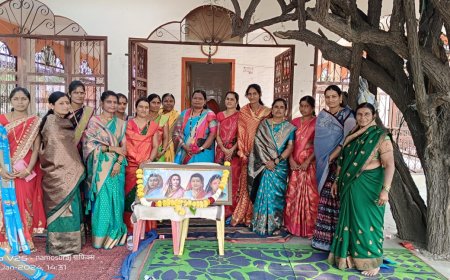 सरडेवाडी ग्रामपंचायत कडून महिलांसाठी पार पडला हळदी कुंकू कार्यक्रम, वाण म्हणून झाडू वाटप