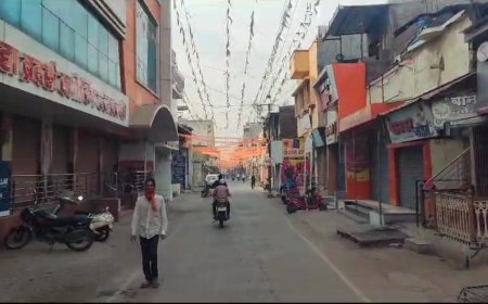 इंदापुर शहरात महाराष्ट्र बंदला प्रतिसाद; अकरा नंतर बाजारपेठा सुरळीत
