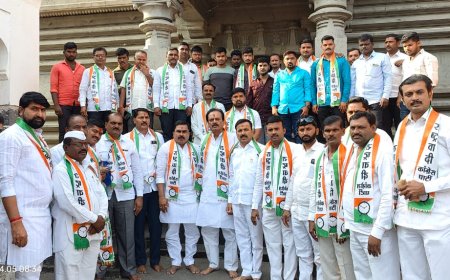 आ.मानेंच्या उपस्थितीत श्री लक्ष्मी नृसिंह मंदिरातून झाला सुनेत्रा पवारांच्या प्रचाराचा शुभारंभ 