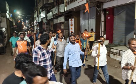 इंदापूरकरांकडून स्वातंत्र्य दिनाच्या पूर्वसंध्येला क्रांती मशाल रॅली