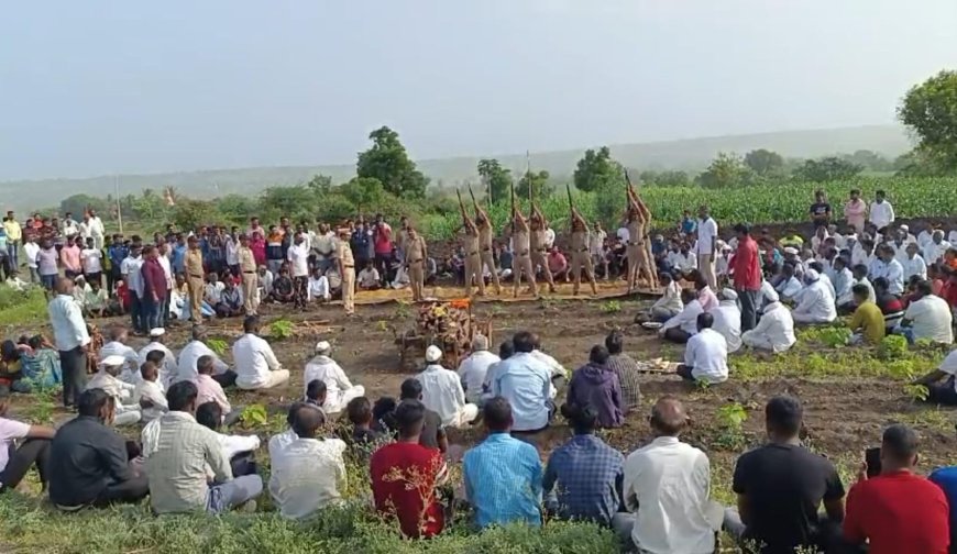 रवींद्र बाळासाहेब हाकेंवर शासकीय इतमामात अंत्यसंस्कार, मदनवाडी गावावर शोककळा