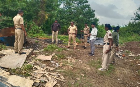 Baramati | वडगाव पोलिसांची गावठी हातभट्टीवर कारवाई