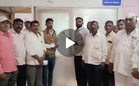 मारकडवाडी ग्रामस्थ मतपत्रिकेवर घेणार मतदान ? अभिरूप मतदान प्रक्रियेसाठी शासकीय कर्मचाऱ्यांची मागणी