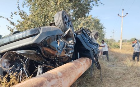 Big Breaking | पहाटे इंदापूरच्या लामजेवाडी नजीक चार चाकीचा भीषण अपघात ! दोन पायलट चा जागीच मृत्यू तर दोघे गंभीर