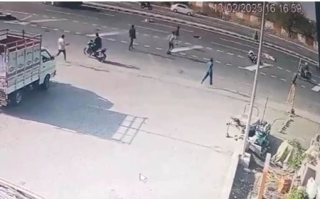 BIG BREAKING : भरधाव वाहन काळ बनून आले अन् अनर्थ घडला,या माजी आमदाराचा जागीच मृत्यू