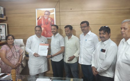 इंदापूर शिवसेना शिंदे गटाच्या शहर प्रमुख पदी ॲड.आनंद केकाण तर उपशहरप्रमुख पदी शाबूद्दीन सय्यद 