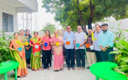 "झाडे लावा, झाडे जगवा" केवळ शब्दातून नव्हे तर कृतीतून साकार करणारं इंदापूरचं शाह ग्लोबल स्कूल