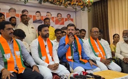 मुख्यमंत्र्यांनी कानात काय सांगितलं ते आत्ताच सांगणार नाही पण ऑगस्टमधील मेळाव्यात बोलणार : प्रवीण मानेंच्या वक्तव्याने इंदापूरच्या राजकारणात उडाली खळबळ