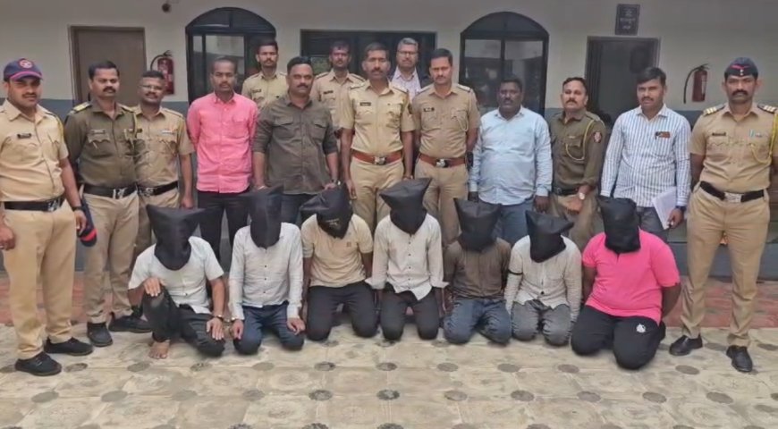 एकीकडे अजितदादांचे अंत्यसंस्कार दुसरीकडे सोनसाखळी चोरांनी साधला डाव ! बारामतीत काय घडलं