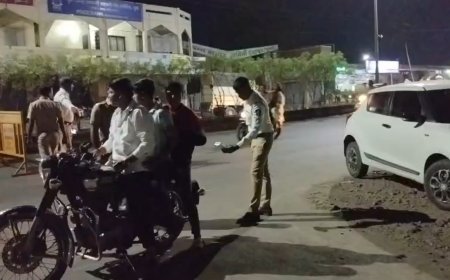 वाहतुकीच्या नियमांचे उल्लंघन करणाऱ्यांवर इंदापूर पोलिसांची कारवाई...