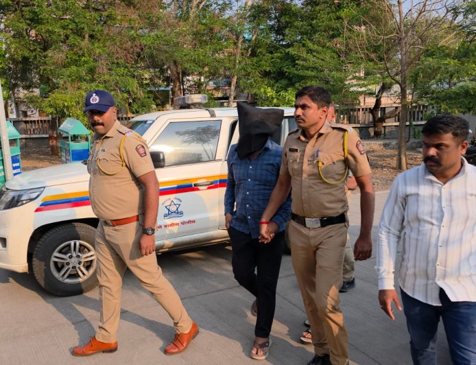 मोठी बातमी ! भिगवण प्रकरणात अझर शेखला पोलिसांकडून अटक