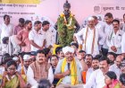 रोहित पवारांच्या अन्नत्याग आंदोलनाच्या समर्थनार्थ पुण्याच्या इंदापुरात आज रास्ता रोको