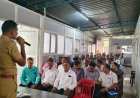 विद्यार्थ्यांच्या सुरक्षेसाठी शिक्रापूर पोलिसांचा 'सुरक्षा संकल्प' पोलीस निरीक्षक यादवांनी दिले भविष्याचे धडे