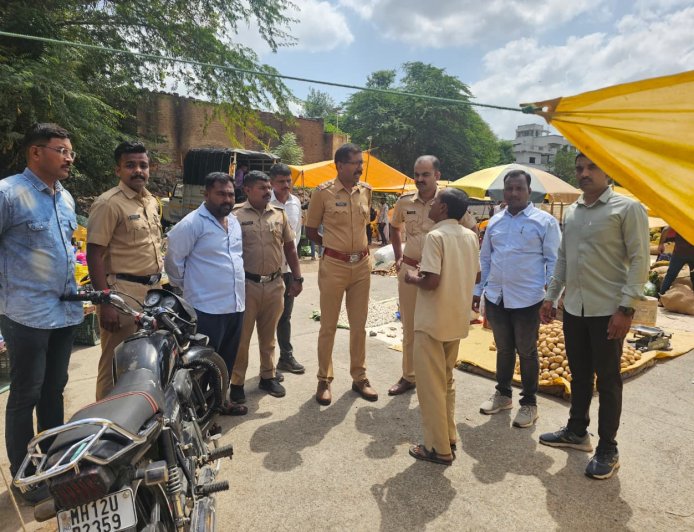शिक्रापूर पोलिसांच्या सतर्क पेट्रोलिंगमुळे दोन महिला रंगेहाथ पकडल्या,वाचा नेमकं काय घडलं