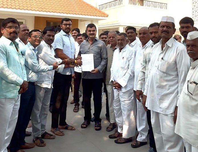 नीरा नदीत तातडीने पाणी सोडा ; पश्चिम भागातील शेतकऱ्यांची कृषीमंत्र्यांकडे मागणी
